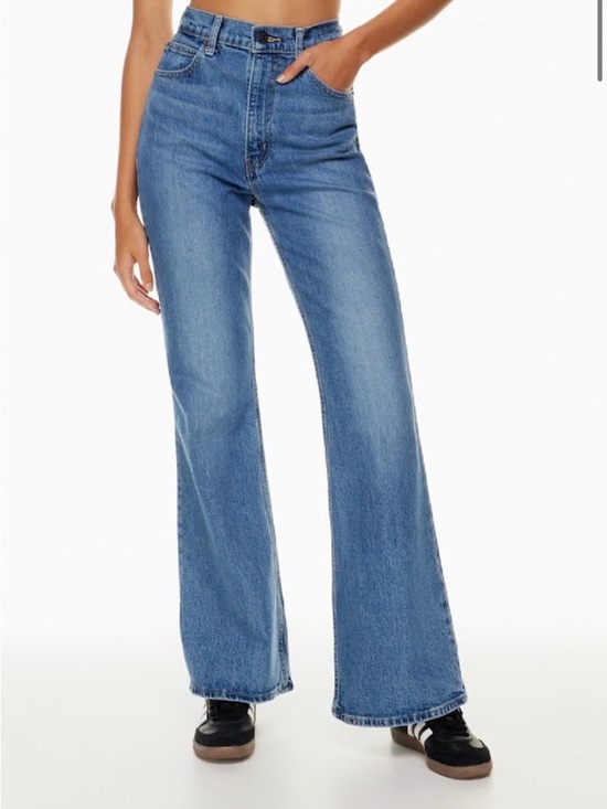 Levi's Denim - NWT Levi's 70s High Flare Jean​